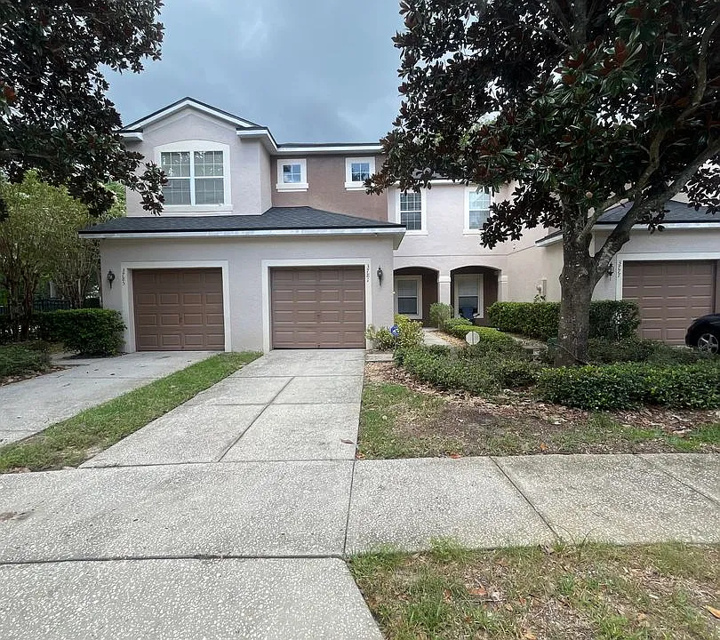 3781 Clubside Pointe Dr
