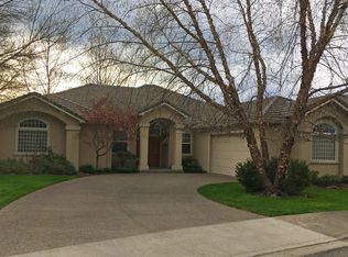 177 Princeville Dr, Eagle Pt, OR 97524