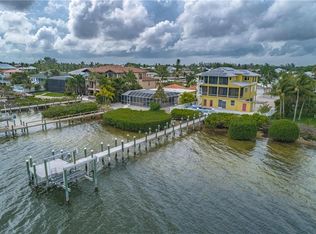 3225 Vacation Ln, Saint James City, FL 33956