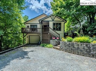 151 Clawson Dr, Blowing Rock, NC 28605