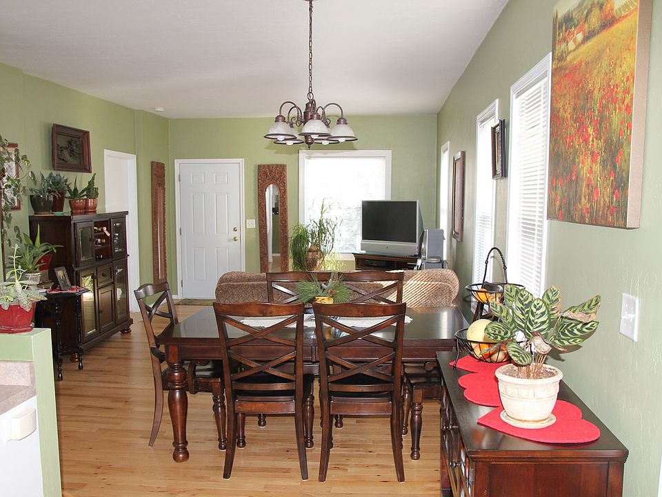 929 Kellogg St, Green Bay, WI 54303 Zillow