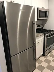 Rented by Manhattan Realty Group