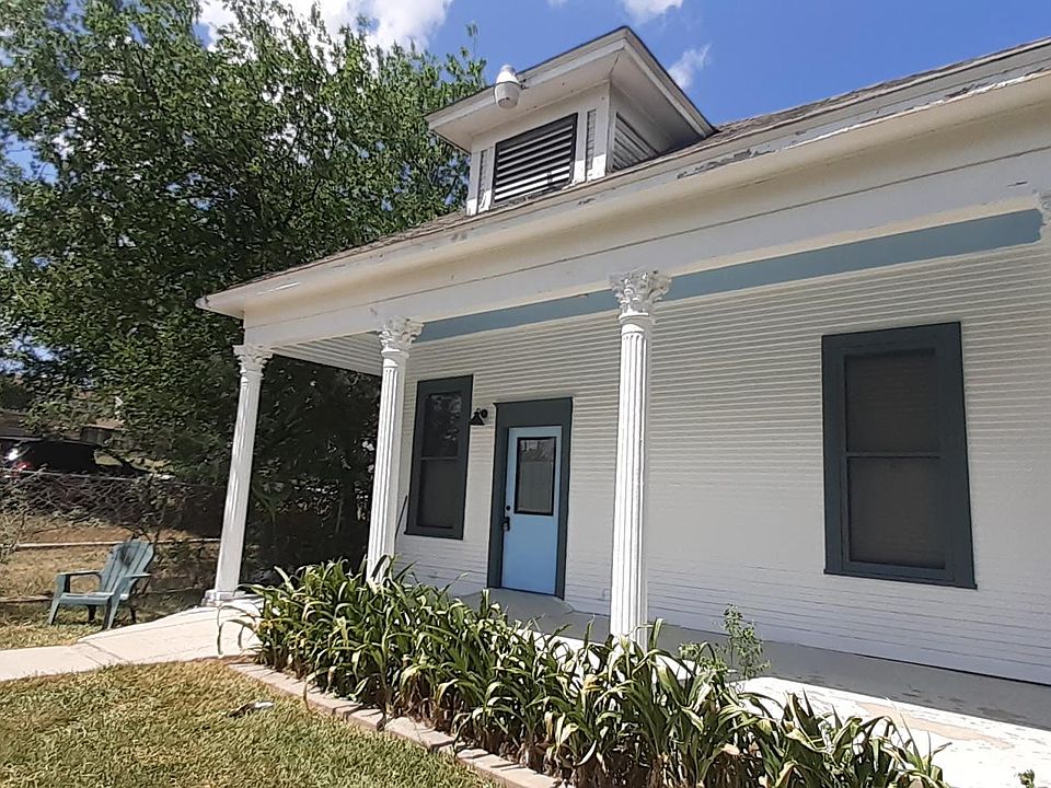 1st image of 212 McLane St #1