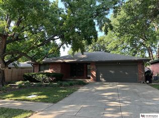 5310 Woodsview St, Lincoln, NE 68506