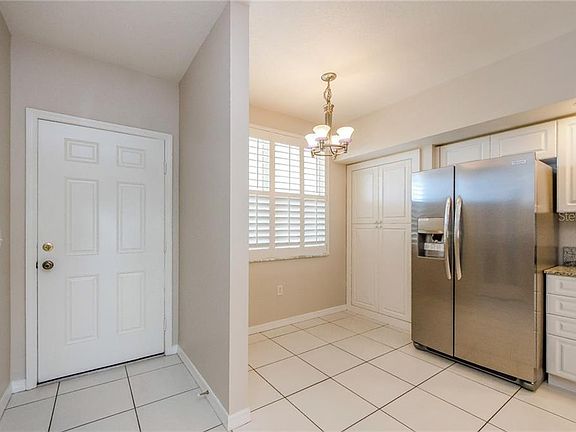 3rd image of 960 Starkey Rd APT 1304