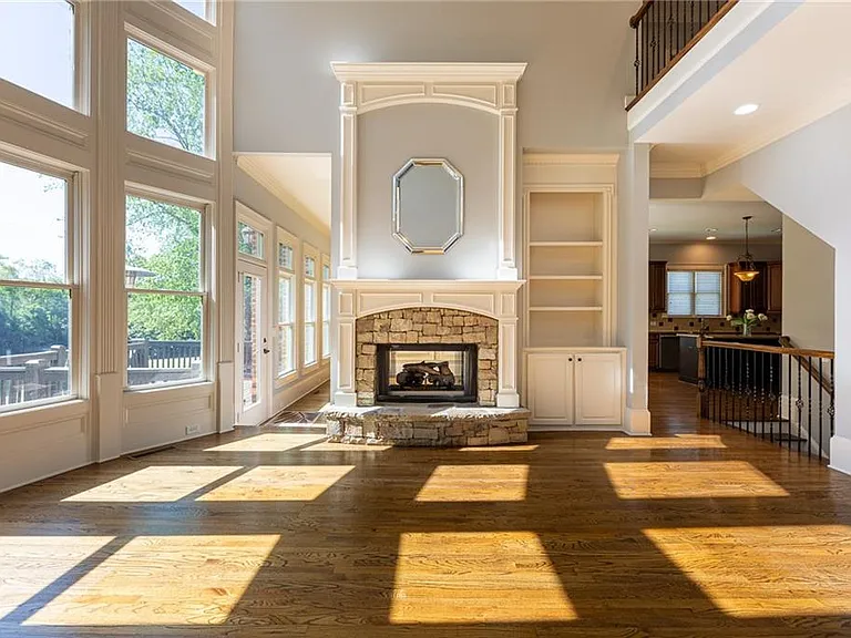 2360 Manor Creek Ct — Photo 17