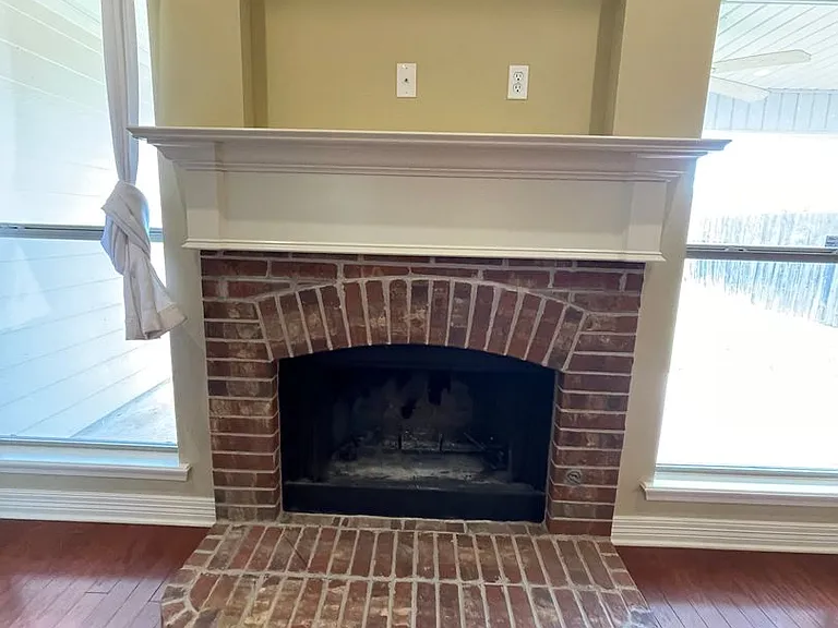 3703 Sabine Pass Dr — Photo 8