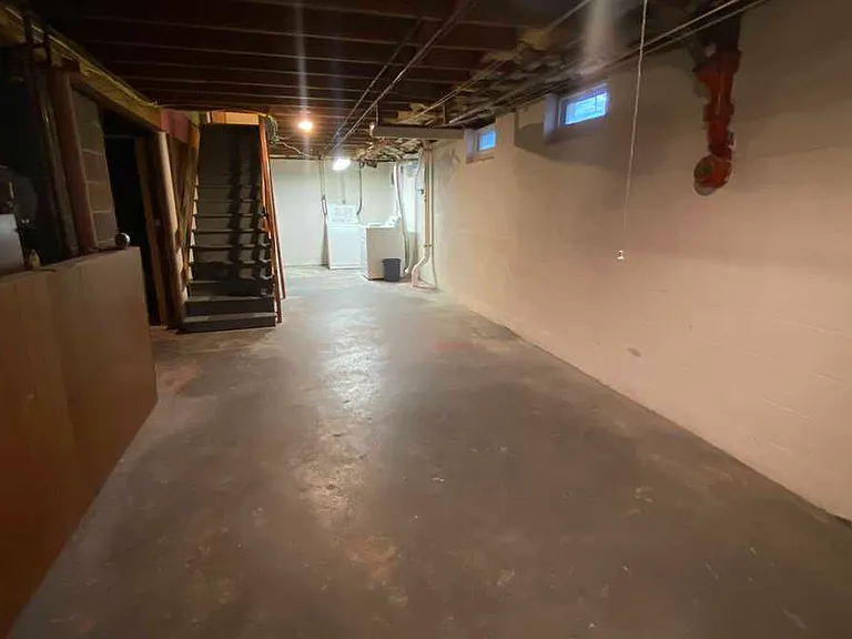 611 Amherst Rd — Photo 14