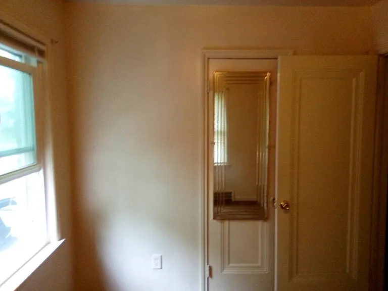 20419 Yonka St — Photo 8
