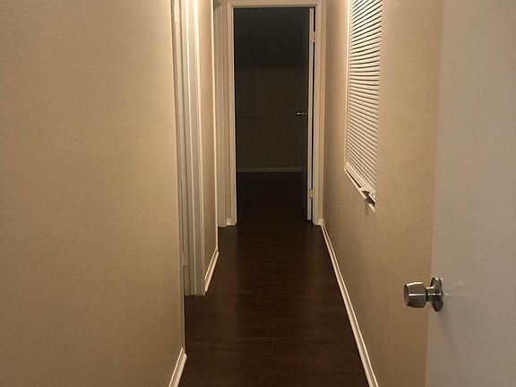 3rd image of 1900 N Hollywood Way #B