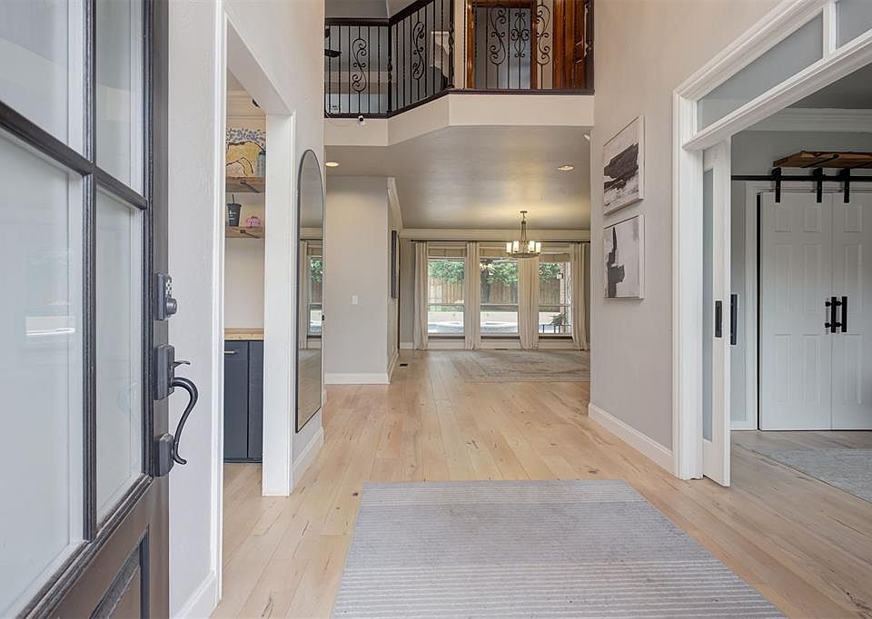 1st image of 2601 Stratton Dr