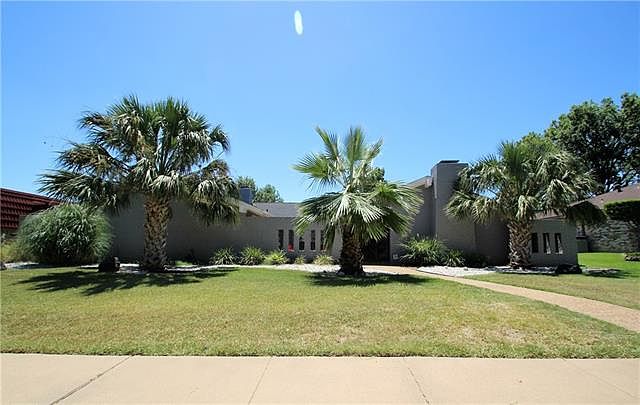 1st image of 1712 Lake Side Ln