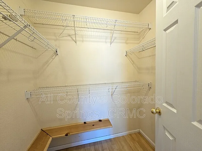 1305 Lords Hill Dr — Photo 15