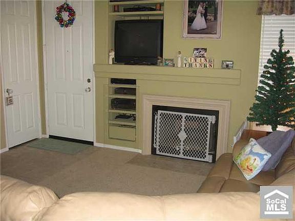 Living Room w/Custom Entertainment Center