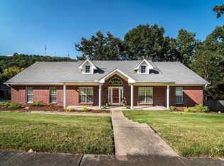 13810 Napoleon Rd, Little Rock, AR 72211