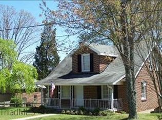 5991 Stanleyville Dr, Rural Hall, NC 27045