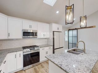 1518 Abbott Dr, Irving, TX 75060