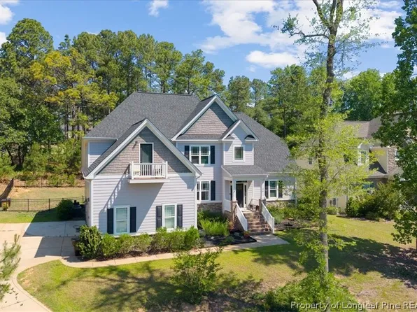 46 Brookhill Ct, Spring Lake, NC 28390