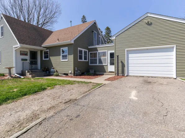 770 Lincoln Ave, Zumbrota, MN 55992