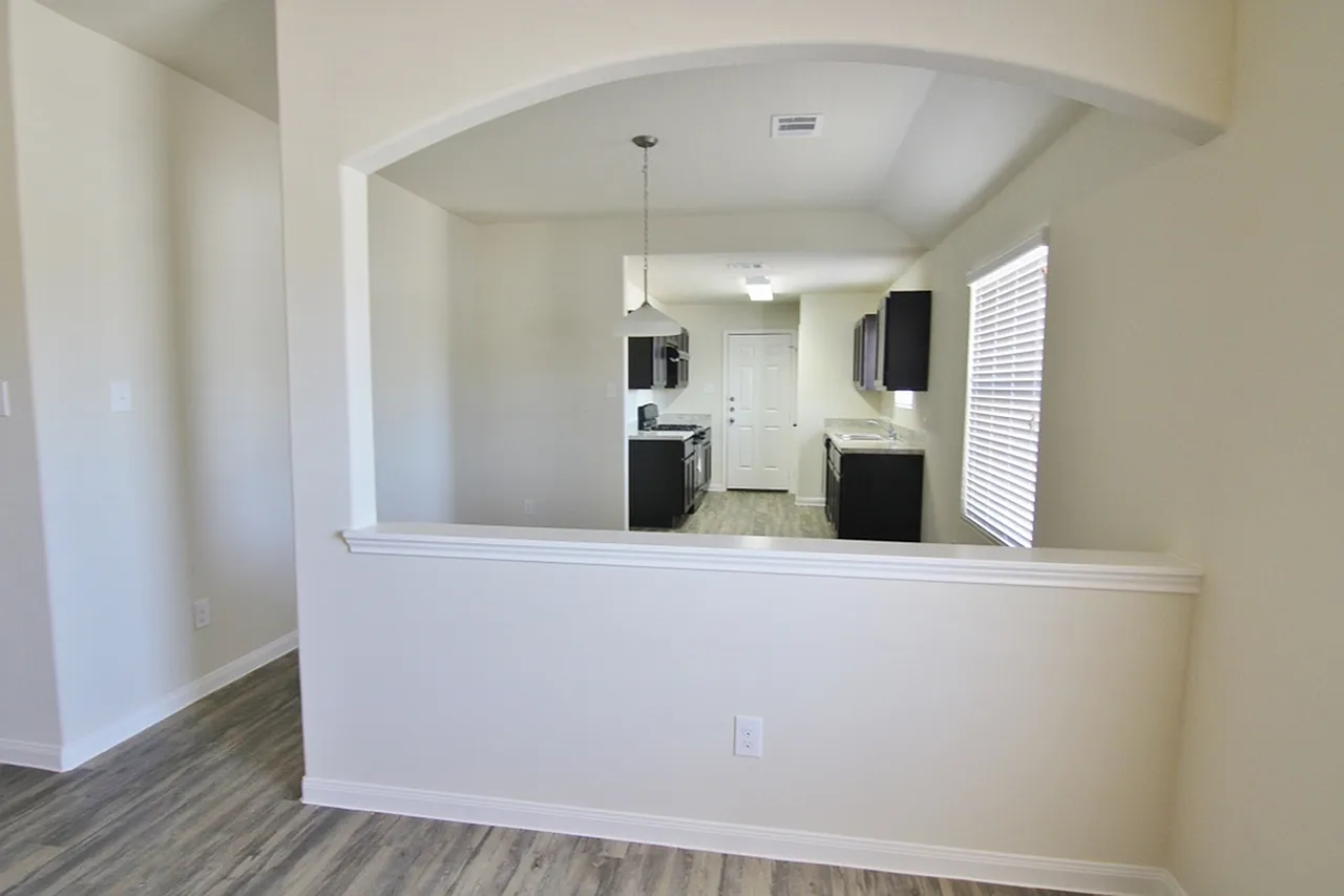 Almeda Meadows — Photo 4