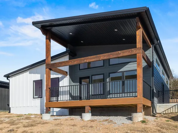 20 Teak Drive #15, Reeds Spring, MO 65737