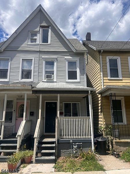 1st image of 35A Bennett St