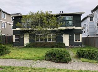 8540 Stone Ave N UNIT B, Seattle, WA 98103