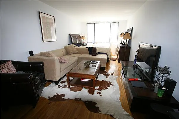 Rented by JM Preston Properties LLC | media 25