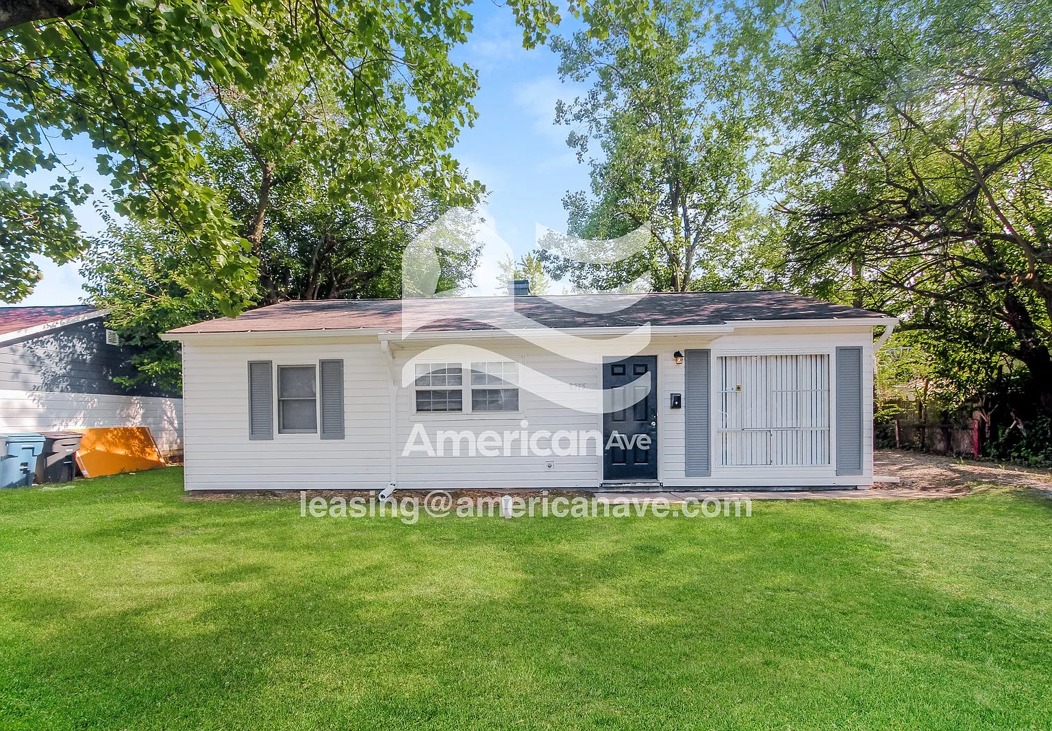 3 bed, 1.0 bath, 967 sqft, $1,197 — Photo 1