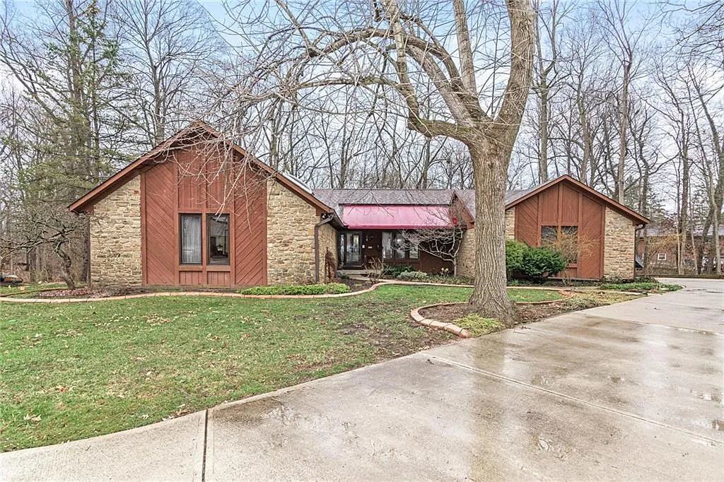 8237 Osprey Cir photo 1