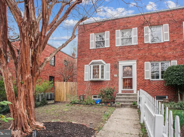 721 S Columbus St, Alexandria, VA 22314