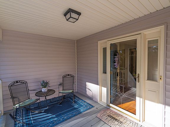 5th image of 55 Rice Ln