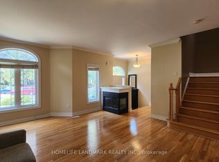 103 Doris Ave, Toronto, ON M2N 4T2