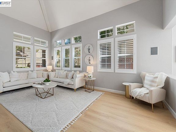 4th image of 5236 Brookline Ct
