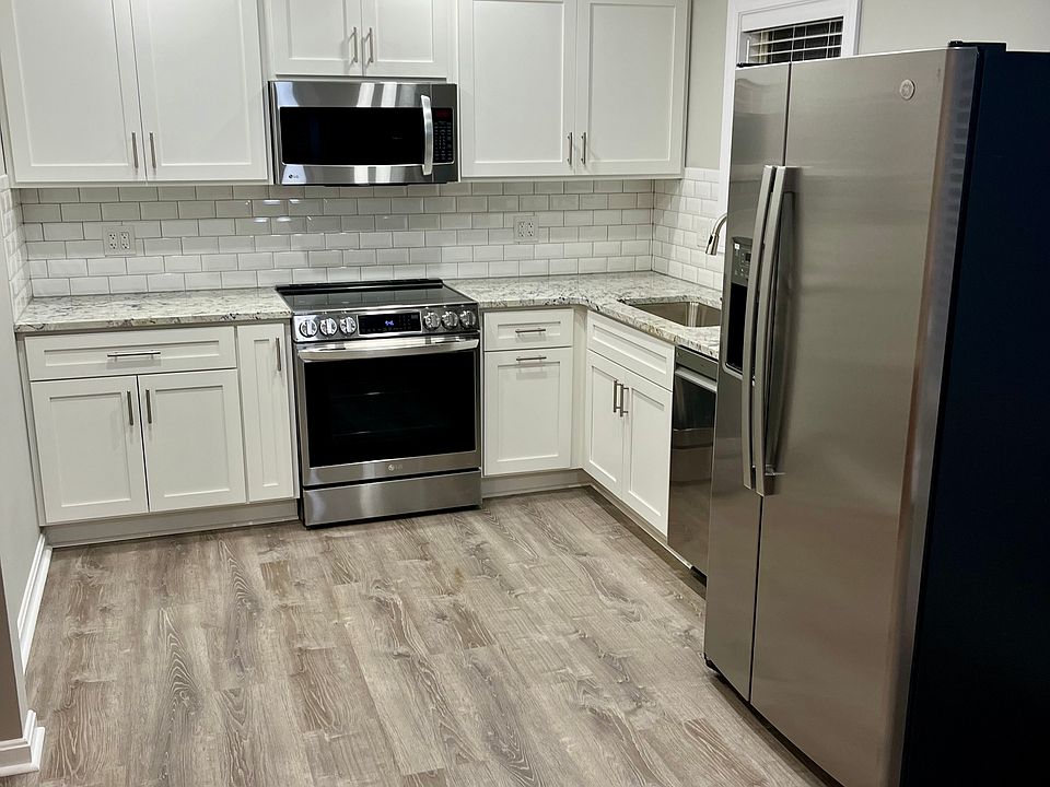 Gourmet Kitchen