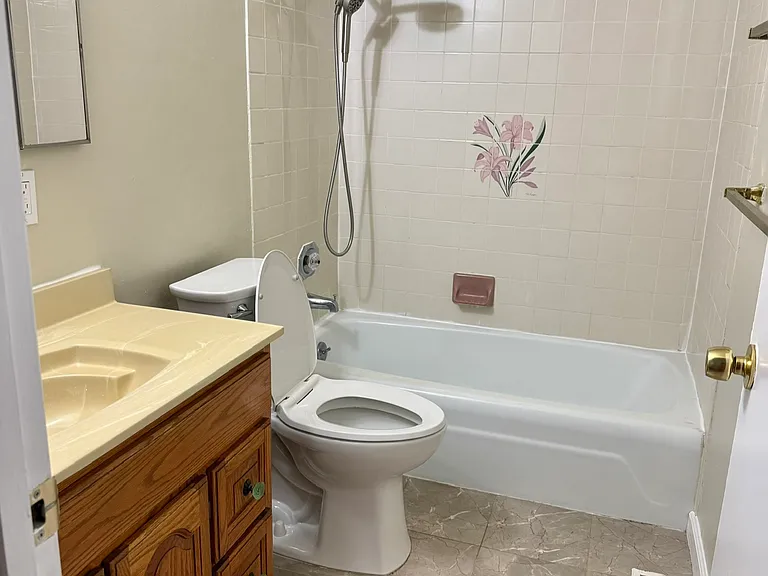 1540 Guadalajara Dr — Photo 9