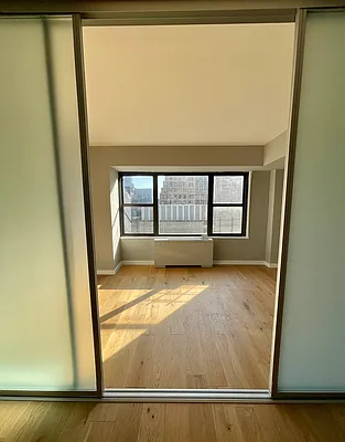 Rented by Olympia House Delaware LP | media 137