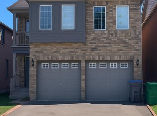 4783 Apple Blossom Cir, Mississauga, ON L5V 3C7