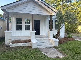 816 W 52nd Street, Savannah, GA 31405