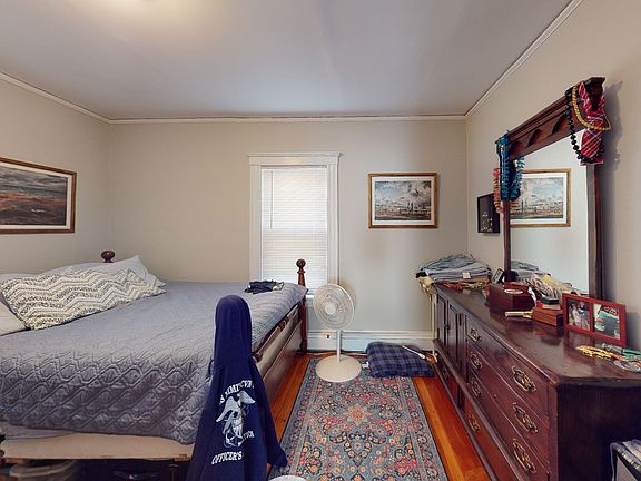 5th image of 8-10 Chapman Pl Unit 2F