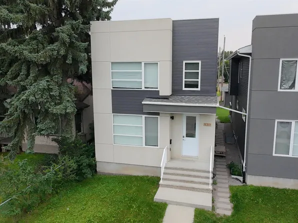 9311 66th Ave NW, Edmonton, AB T6E 0L8