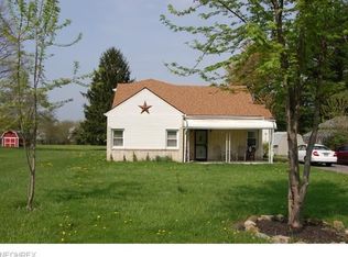 1818 Massillon Rd, Akron, OH 44312