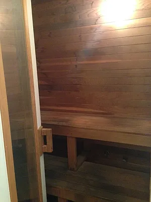 Rented by Michael Charles New York | media 12