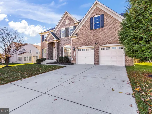 9405 Crystal Oaks Ln, Upper Marlboro, MD 20772