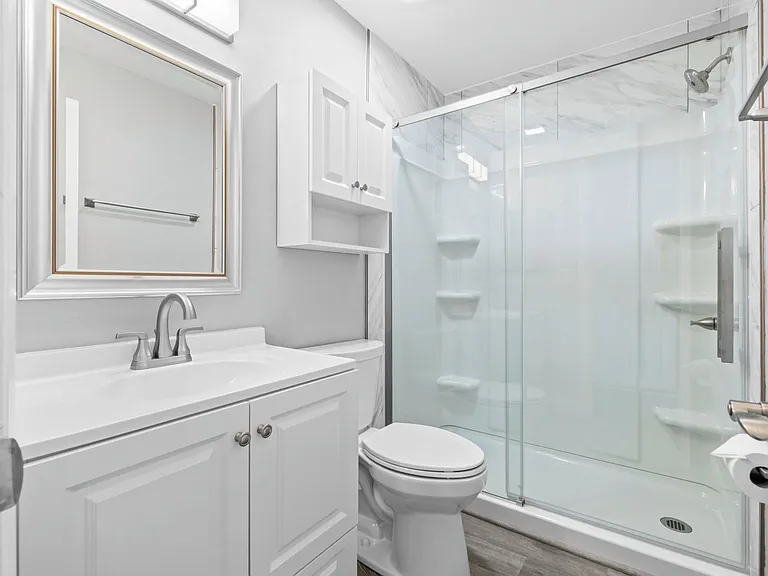 2601 Pine Lake Ter #B — Photo 10