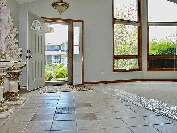 3rd image of 19841 Clare Dr