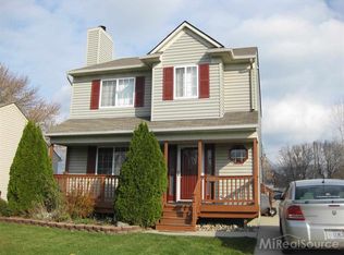 24385 Donaldson St, Harrison Township, MI