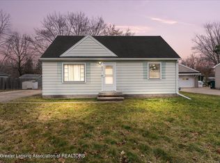 6917 Meese Dr, Lansing, MI 48911