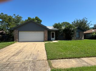 2005 Spicewood Rd, Bedford, TX 76021