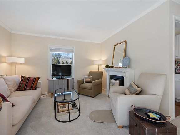 5th image of 601 Ridge Rd APT 202